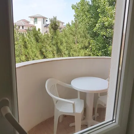 Rent Sweet Homes *