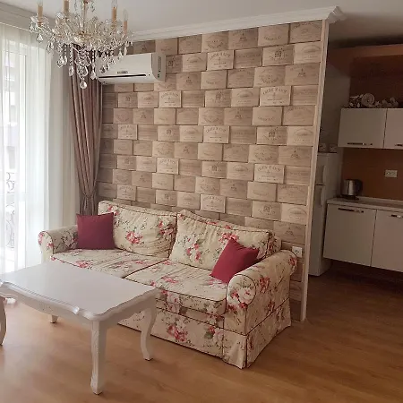 Rent Sweet Homes סאני ביץ'